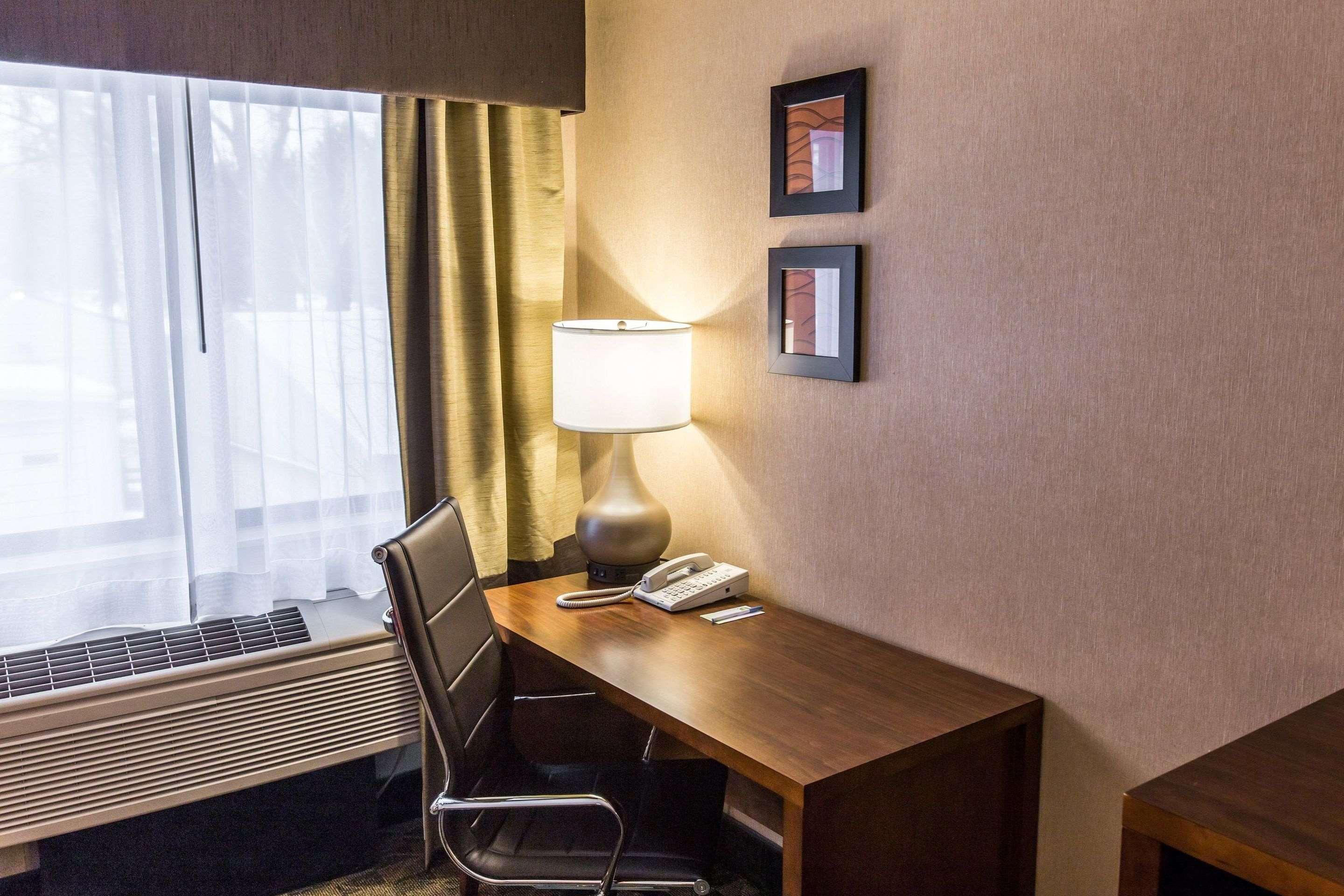 Hotel Comfort &