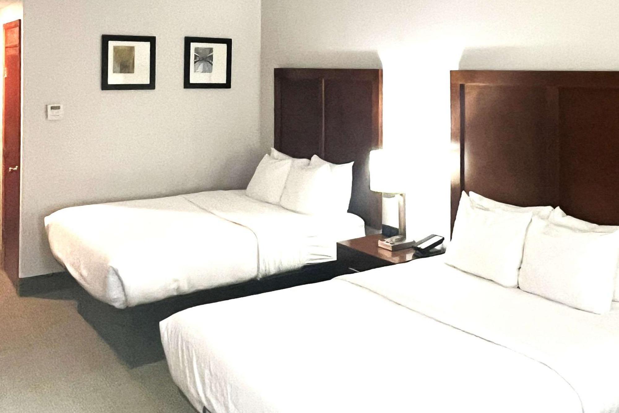 Hotel Comfort & 3*