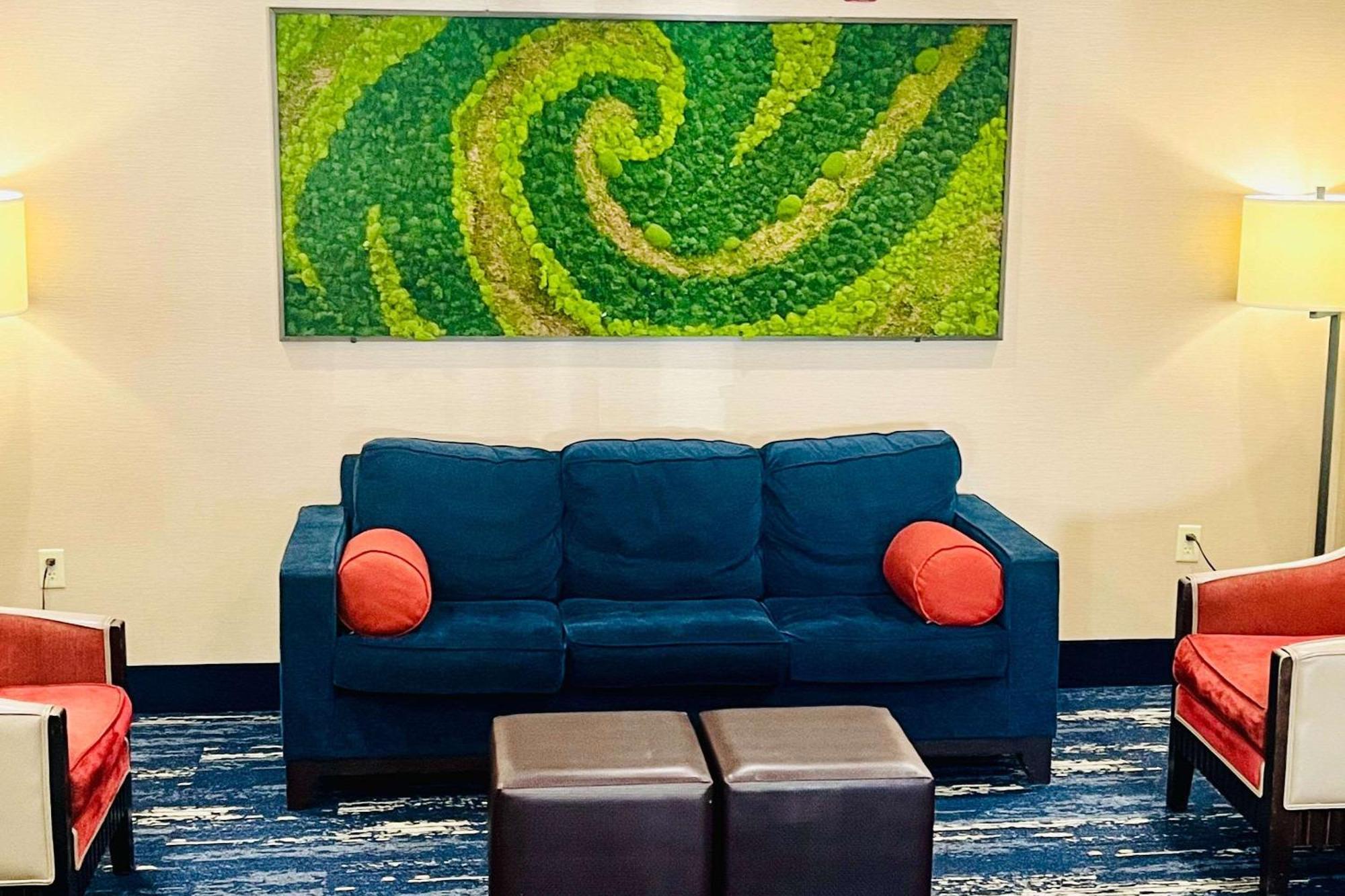 Hotel Comfort &